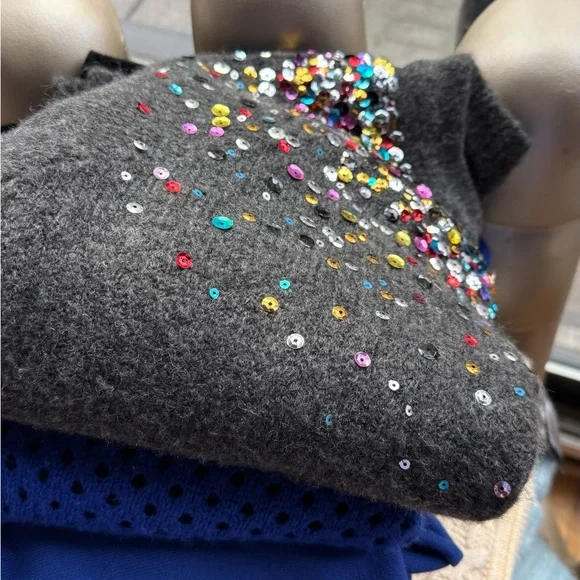 Colorful Knit Sweater Collection - Picture 3 of 4